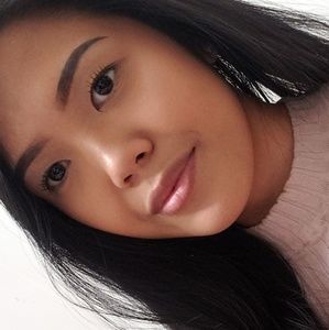 Meet your Posher, Debs